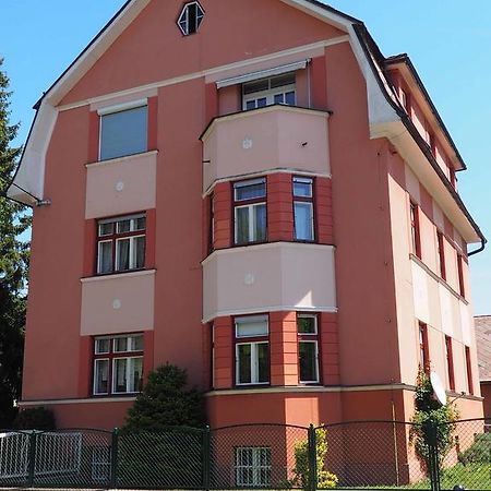 クラーゲンフルトRizzi Hausアパートメント エクステリア 写真